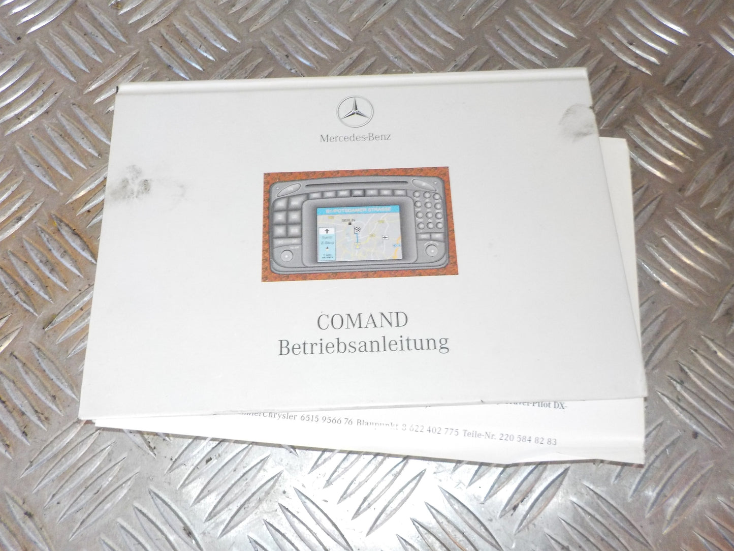 Mercedes C W203 Navigationsanl Med OEM Nr. Ophugger Fra Mercedes Ophugger