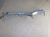 Mercedes C W203 Viskertræk Med OEM Nr. A2038204042 Fra Mercedes Ophugger