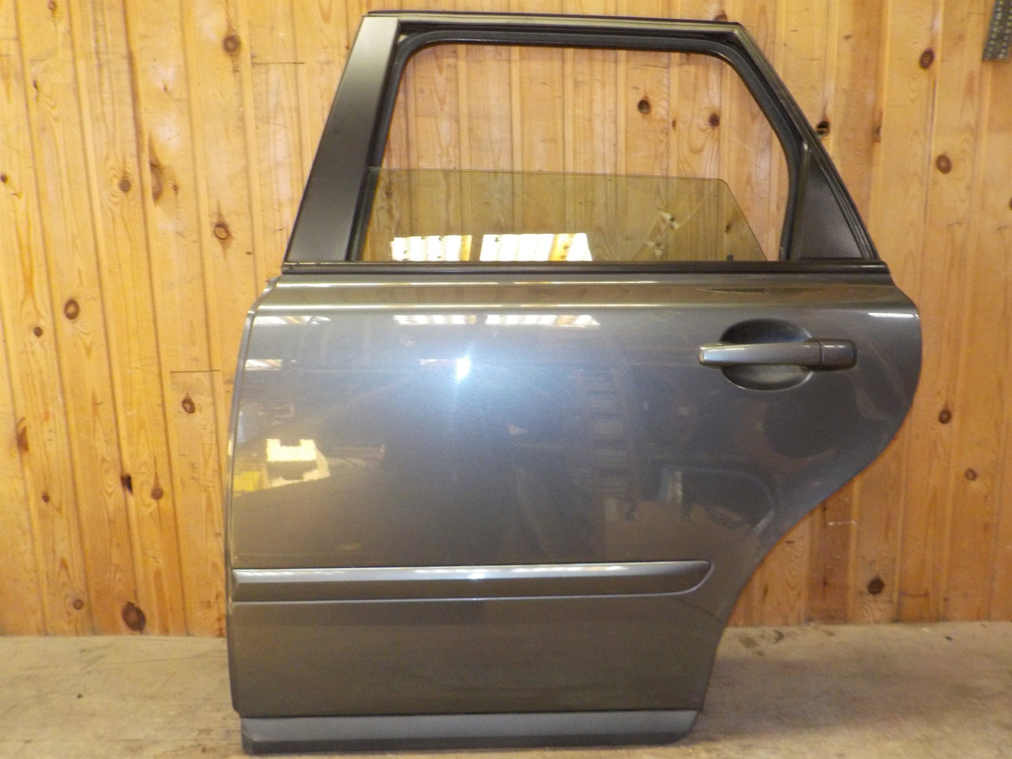 Volvo S40/V50 Bagdør V Med OEM Nr. 31335469 Fra Volvo Ophugger