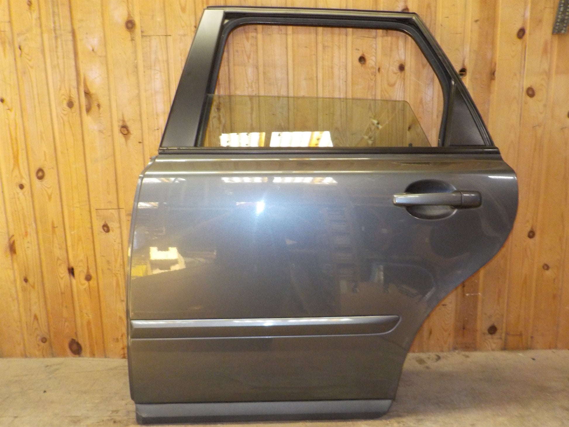 Volvo S40/V50 Bagdør V Med OEM Nr. 31335469 Fra Volvo Ophugger