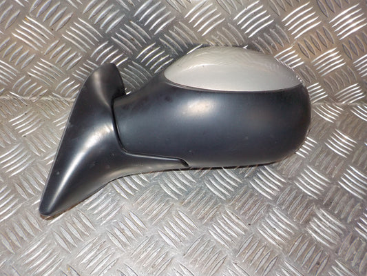 Citroen Xsara Picasso Sidespejl Med OEM Nr. 815242 Fra Citroen Ophugger