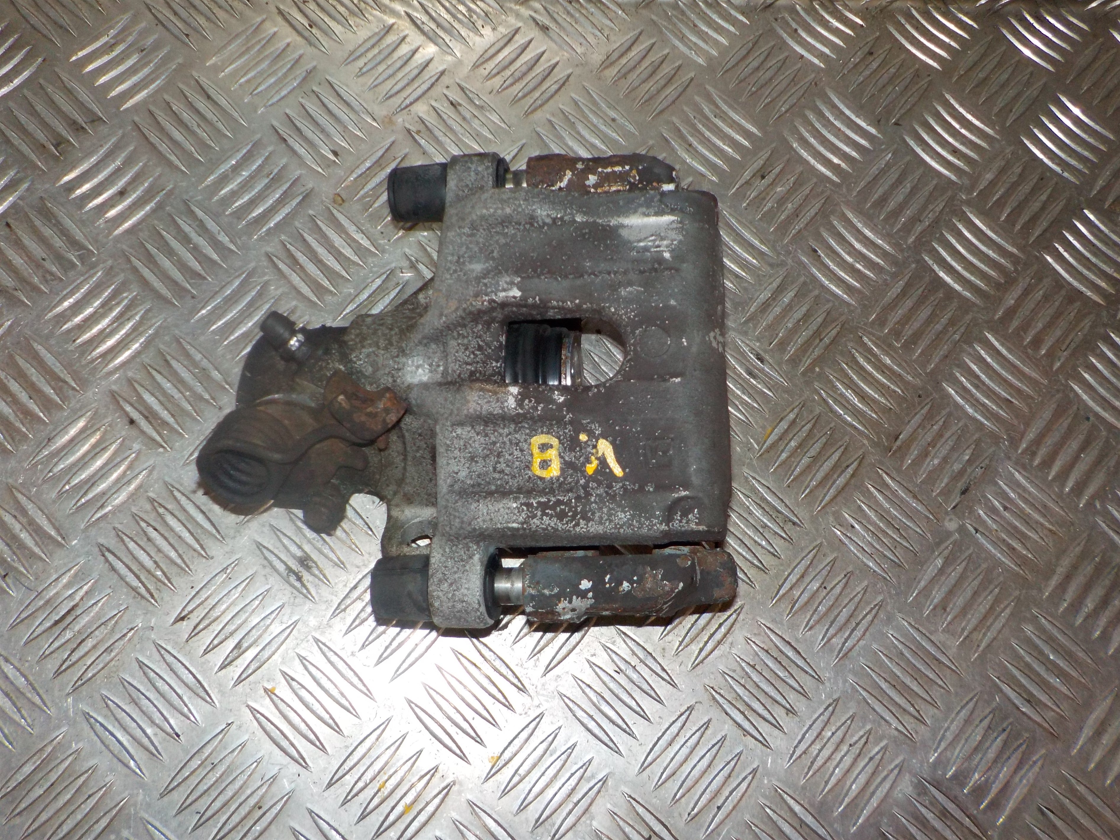Volvo S40/V50 Bremsekaliber Vb Med OEM Nr. 36000902 Fra Volvo Ophugger