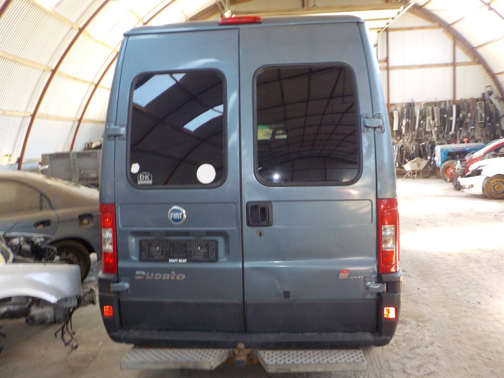 Fiat Ducato Pluk-Selv-Bil Med OEM Nr. Ophugger Fra Fiat Ophugger