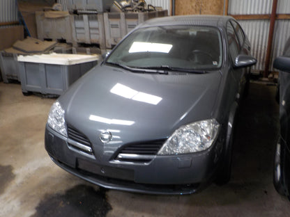 Nissan Primera P12 Pluk-Selv-Bil Med OEM Nr. Ophugger Fra Nissan Ophugger
