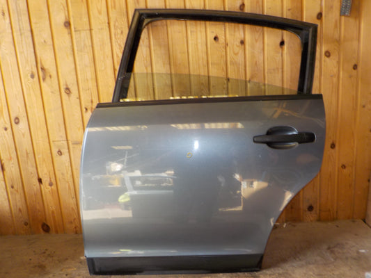 Citroen C4 Bagdør V Med OEM Nr. 9006H8 Fra Citroen Ophugger