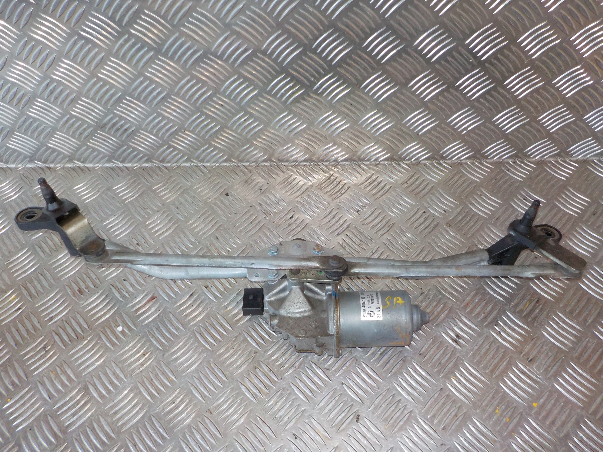 Skoda Roomster Viskermotor Med OEM Nr. 5J1955113B Fra Skoda Ophugger