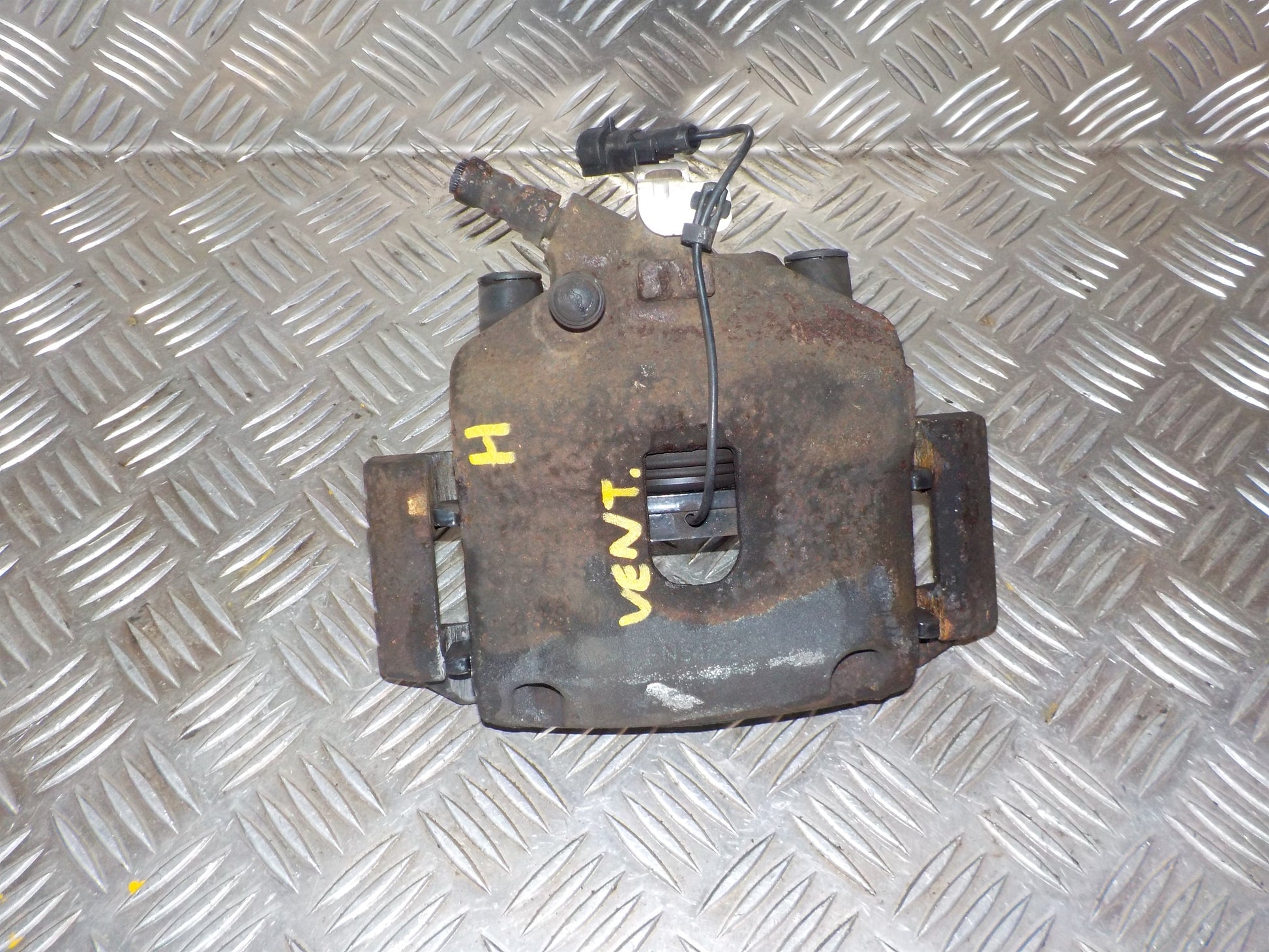 Fiat Punto Evo Bremsekaliber HF Med OEM Nr. 51938123 Fra Fiat Ophugger