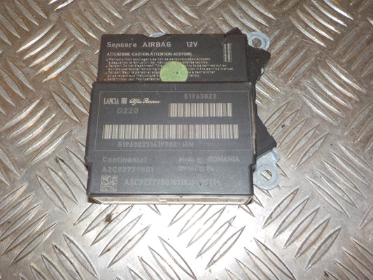 Fiat Punto Evo Airbag Elboks Med OEM Nr. Ophugger Fra Fiat Ophugger