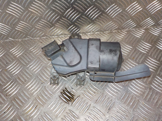 Peugeot 1007 Viskermotor Med OEM Nr. Ophugger Fra Peugeot Ophugger