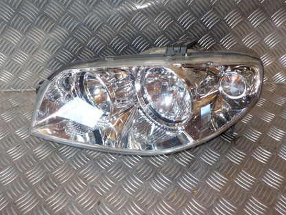 Fiat Punto II Forlygte Med OEM Nr. 51760025 Fra Fiat Ophugger