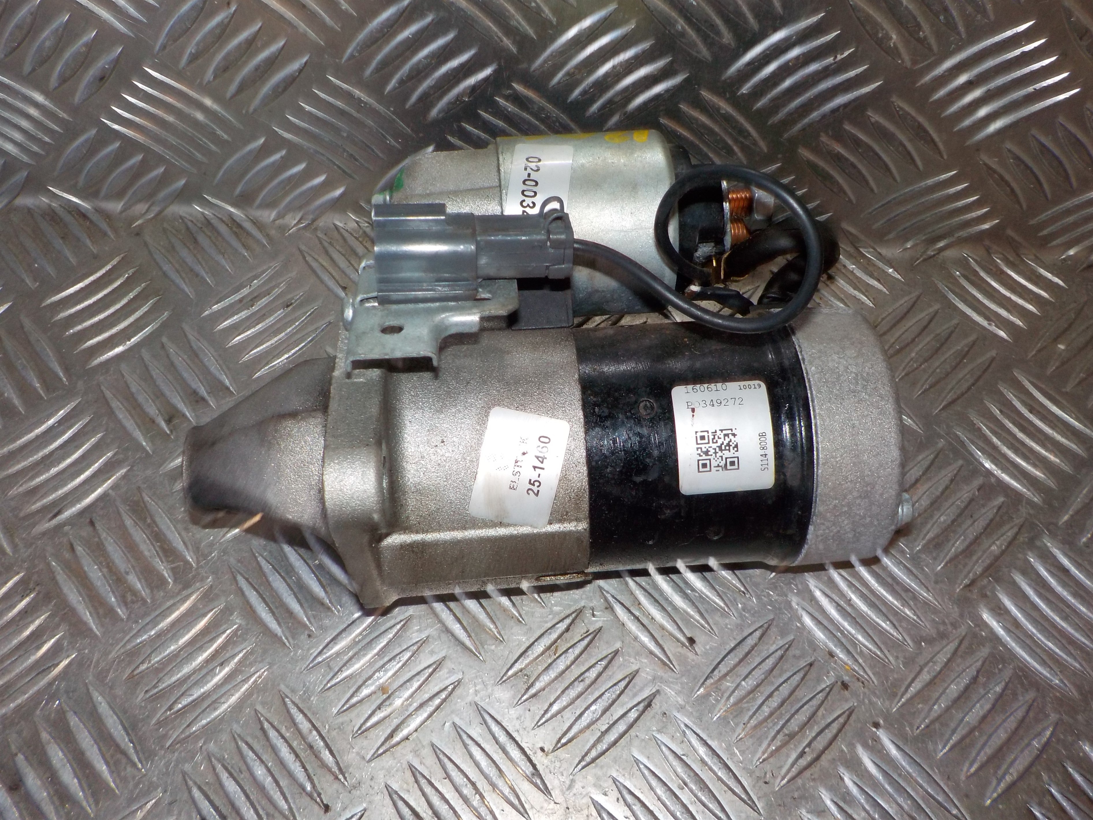 Nissan Primera P11 Starter Med OEM Nr. 251460 Fra Nissan Ophugger
