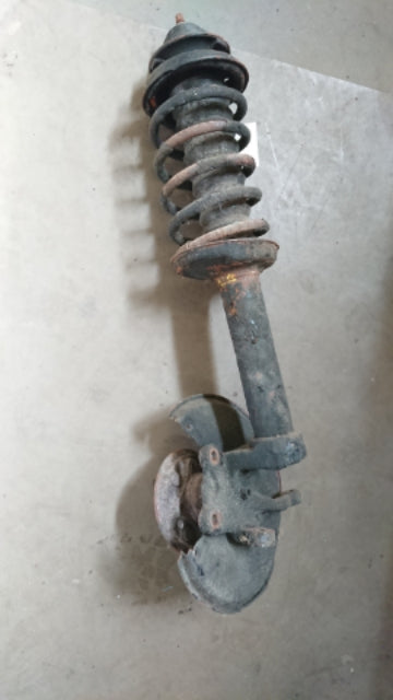 Volvo 340/360 Fjederben For H Med OEM Nr. Ophugger Fra Volvo Ophugger