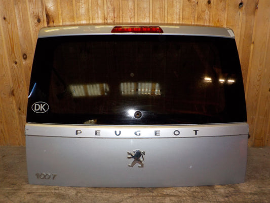 Peugeot 1007 Bagklap Med OEM Nr. 8701T2 Fra Peugeot Ophugger