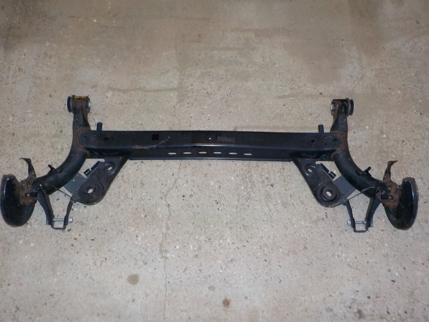 Skoda Octavia Bagbro  Med OEM Nr. 5Q0501049D Fra Skoda Ophugger