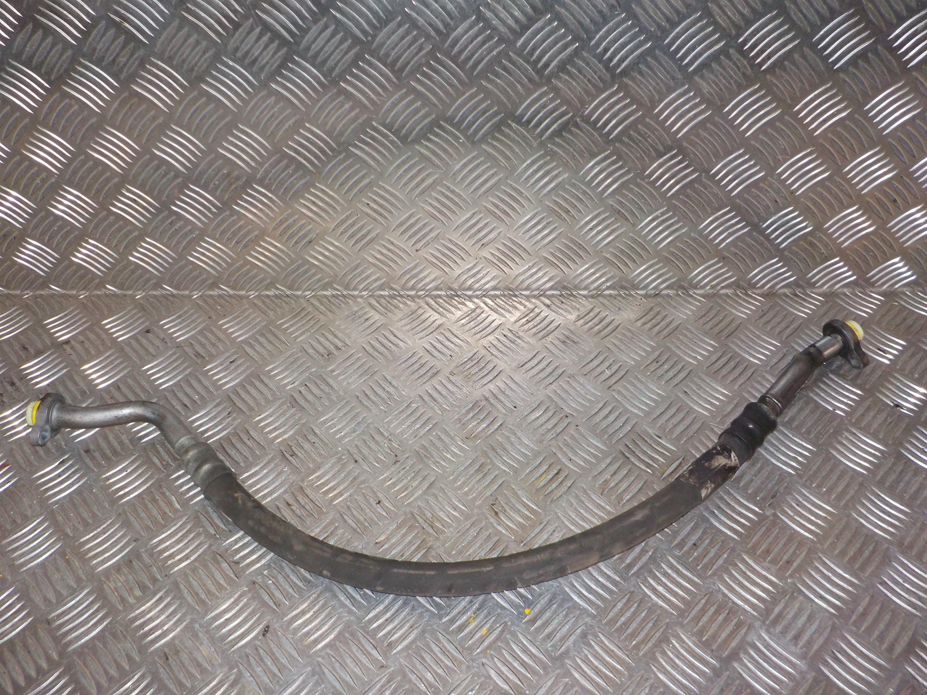 Volvo V70 Aircond. Rør/Slang/Ventiler Med OEM Nr. 31291459 Fra Volvo Ophugger