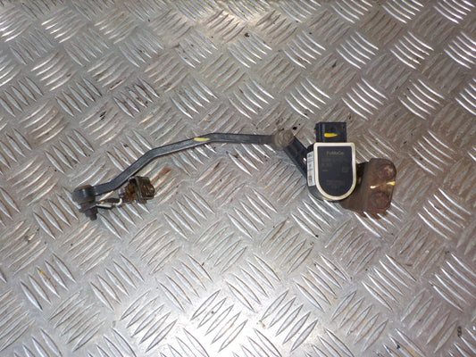Volvo V70 Lygte Løsdele Med OEM Nr. 8G9N3C492AA Fra Volvo Ophugger