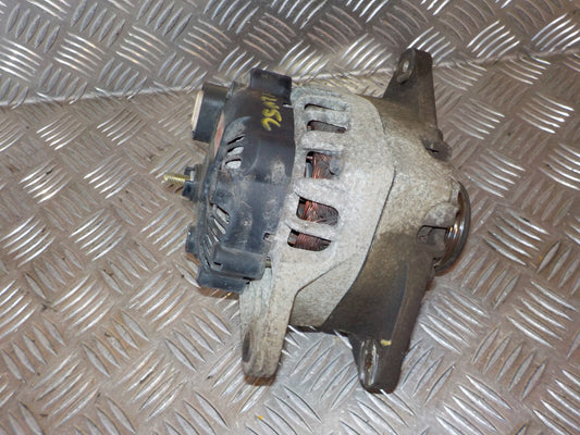 Kia Carens Generator Med OEM Nr. 3730022650 Fra Kia Ophugger
