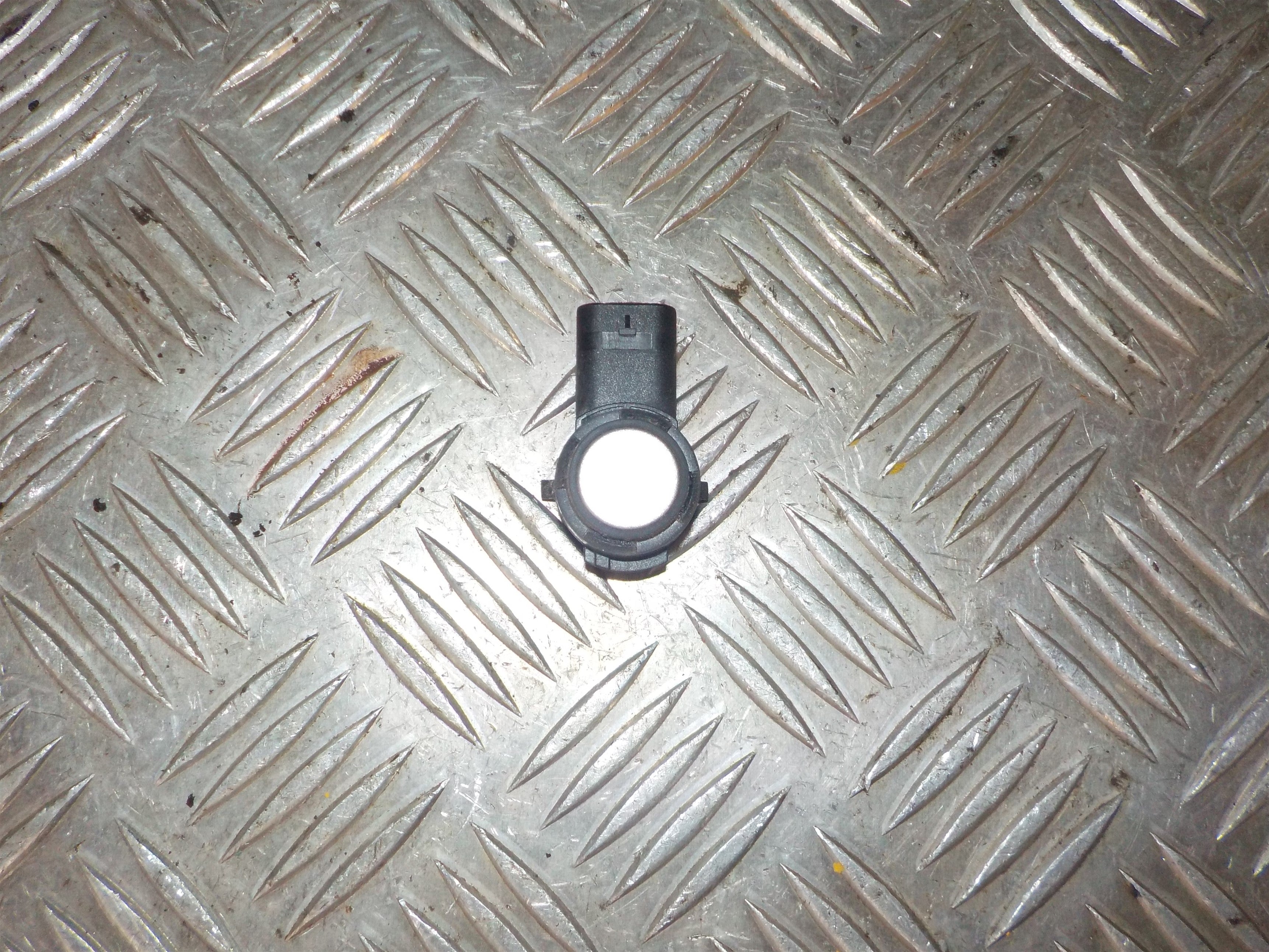 Skoda Fabia  Pdc Sensor/Baksensor Med OEM Nr. 5Q0919283F Fra Skoda Ophugger