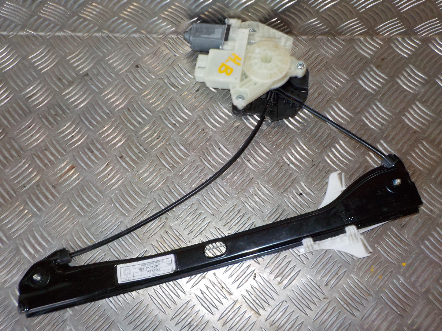 Skoda Fabia Rudemotor - Rudehejs Med OEM Nr. 6V0959812A Fra Skoda Ophugger
