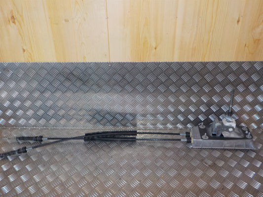 Skoda Fabia Gearskifte Med OEM Nr. 6Q0611061E Fra Skoda Ophugger