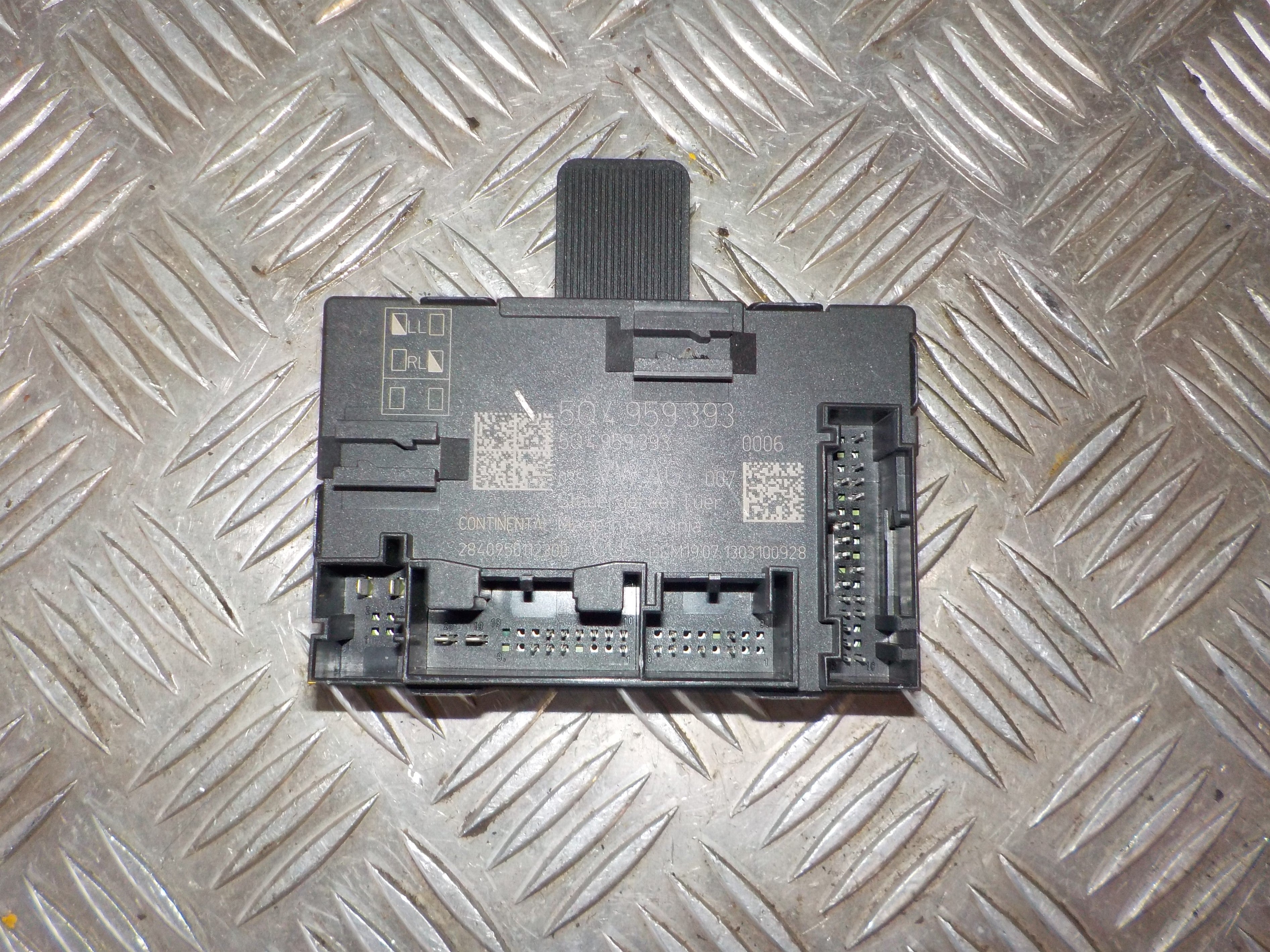 Skoda Octavia Bcm / Komfortkomputer Med OEM Nr. 5Q4959393 Fra Skoda Ophugger
