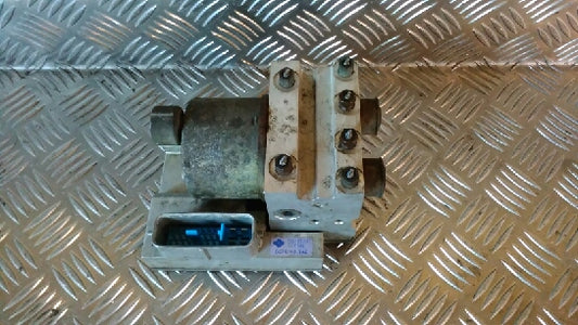Mazda 626 GF/GW Abs Pumpe Med OEM Nr. GEYC437A0 Fra Mazda Ophugger