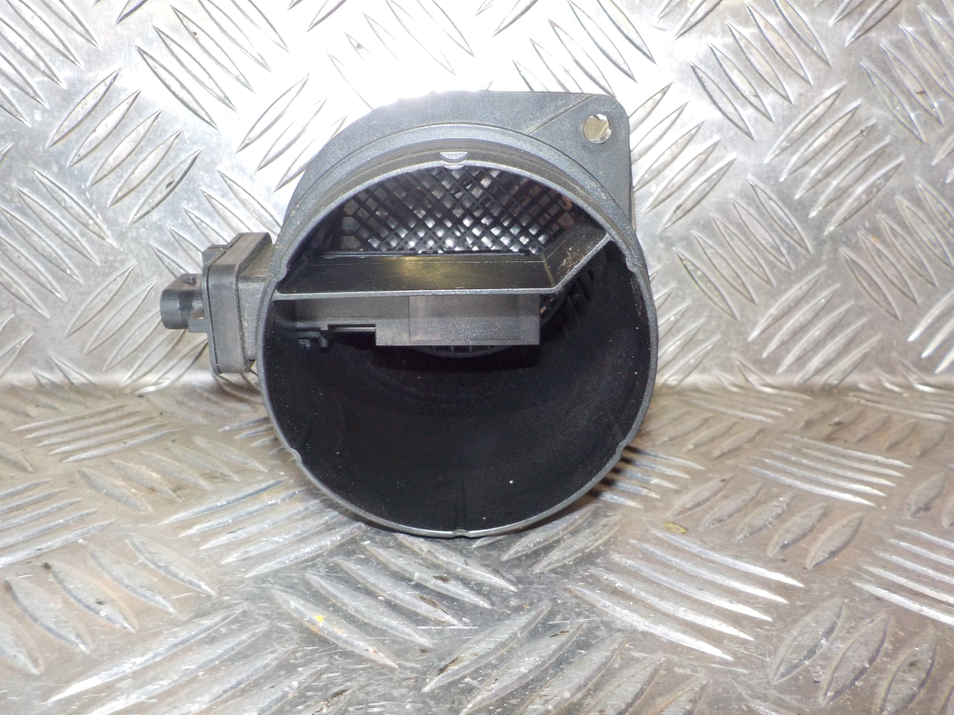 VW Tiguan Luftmængdemåler Med OEM Nr. 0281002956 Fra VW Ophugger