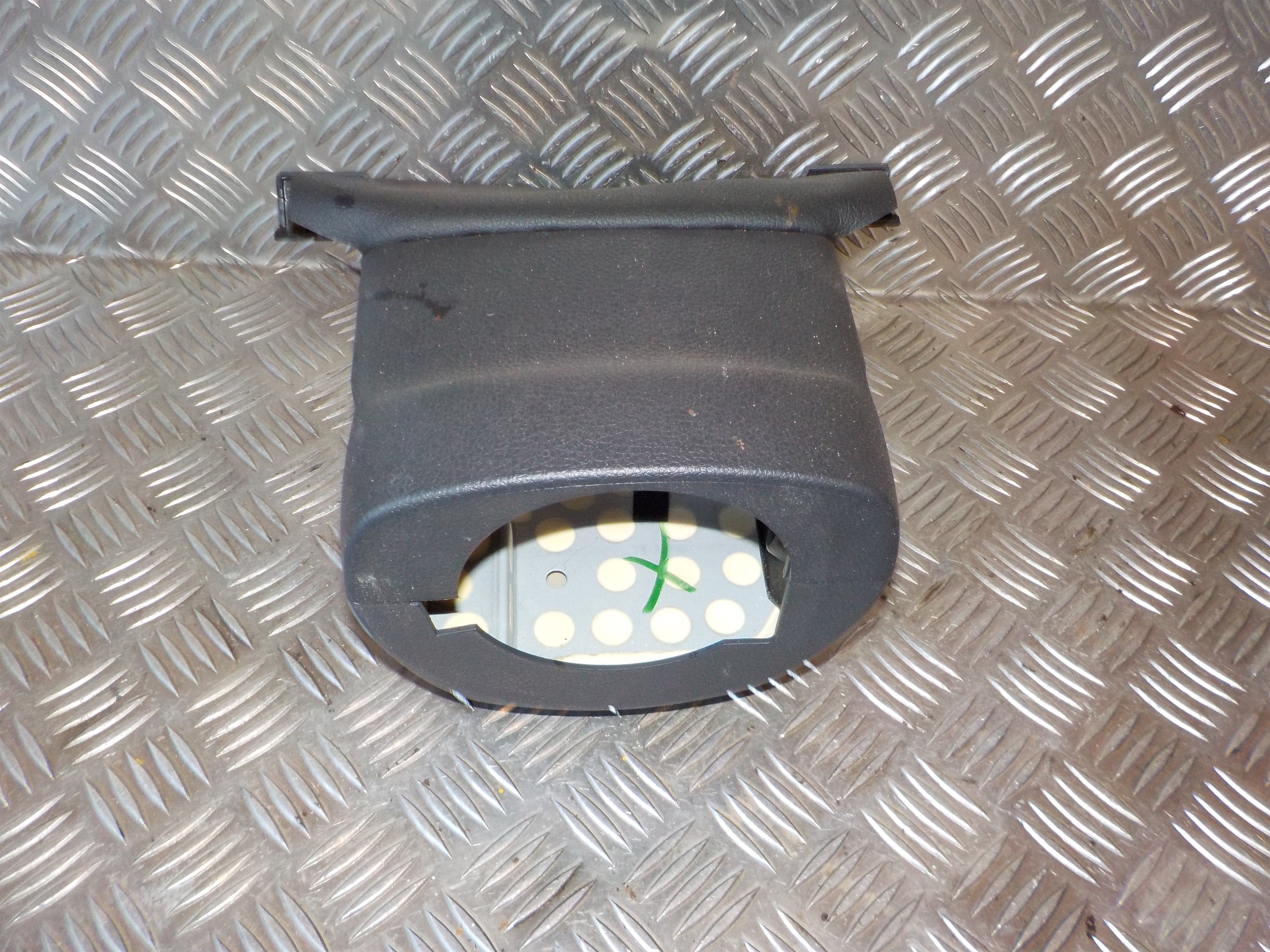 VW Tiguan Ratafdækning Med OEM Nr. 5N0858560C Fra VW Ophugger