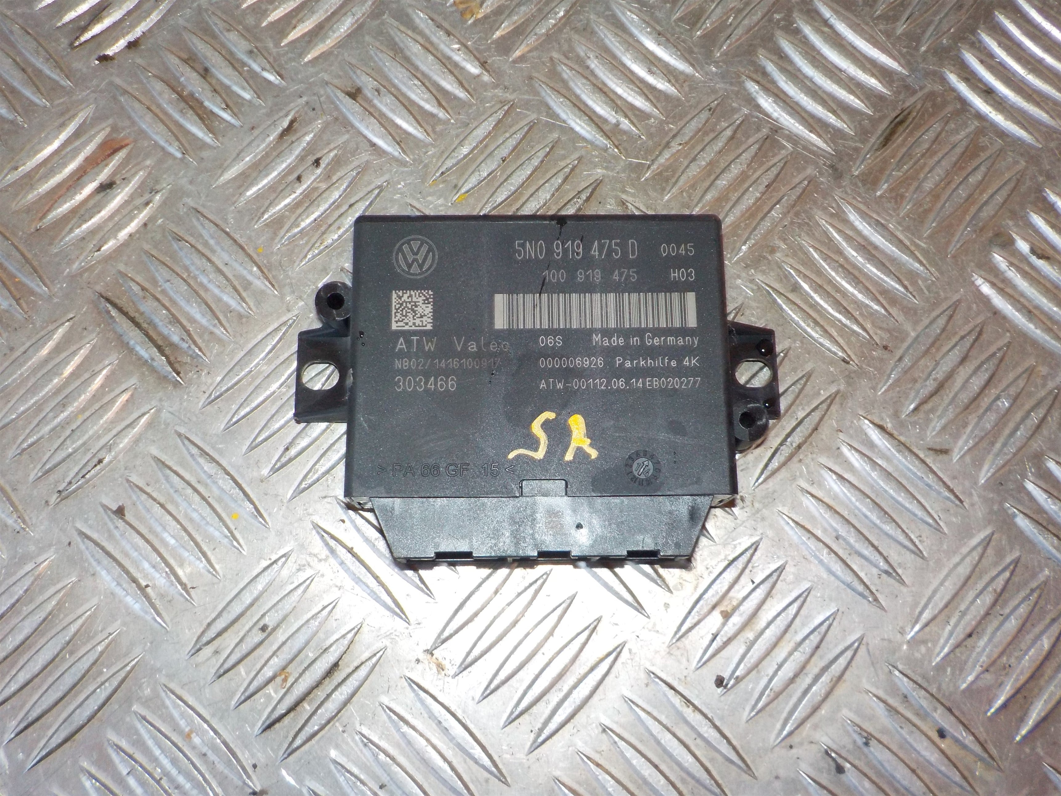 VW Tiguan Relæ Diverse Med OEM Nr. 5N0919475D Fra VW Ophugger