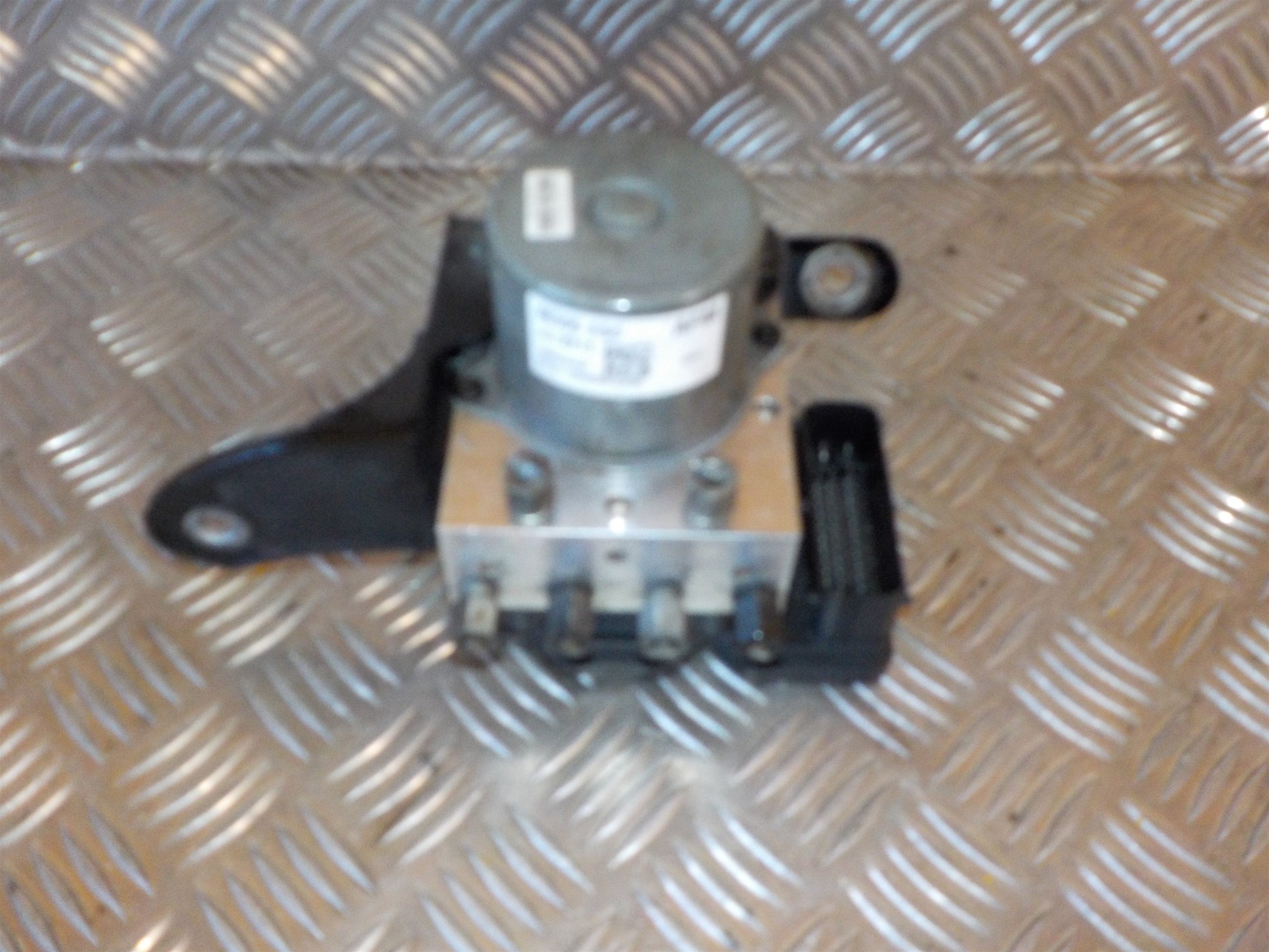 Chevrolet Spark ABS Pumpe Med OEM Nr. 95913211 Fra Chevrolet Ophugger