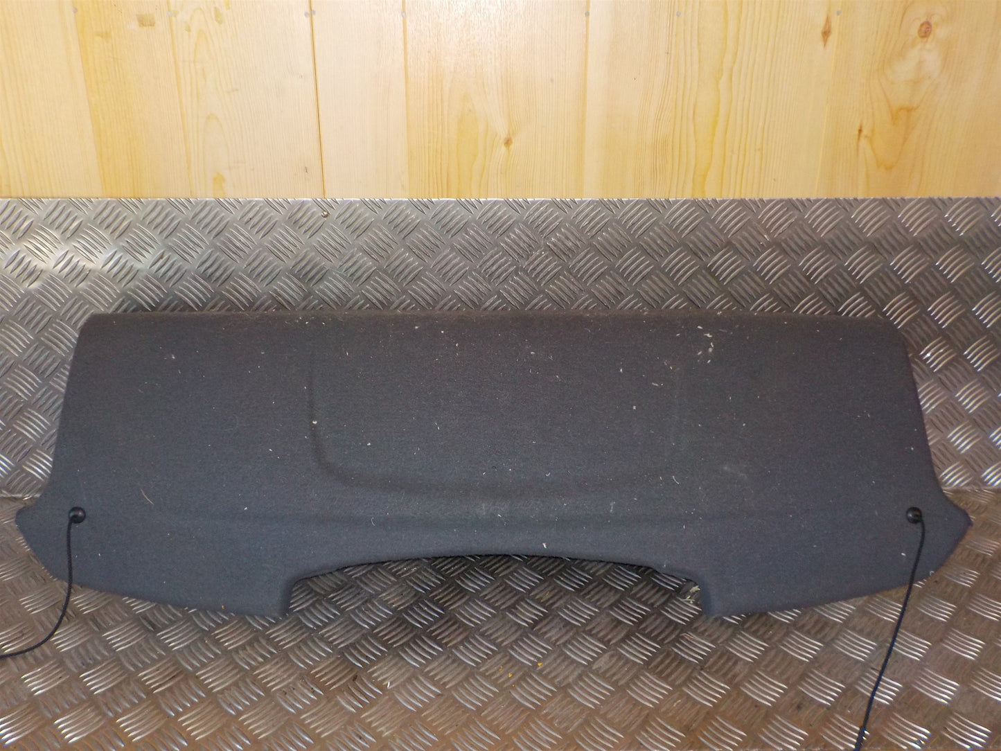 VW Fox 5Z Baghylde/Hattehylde Med OEM Nr. Ophugger Fra VW Ophugger