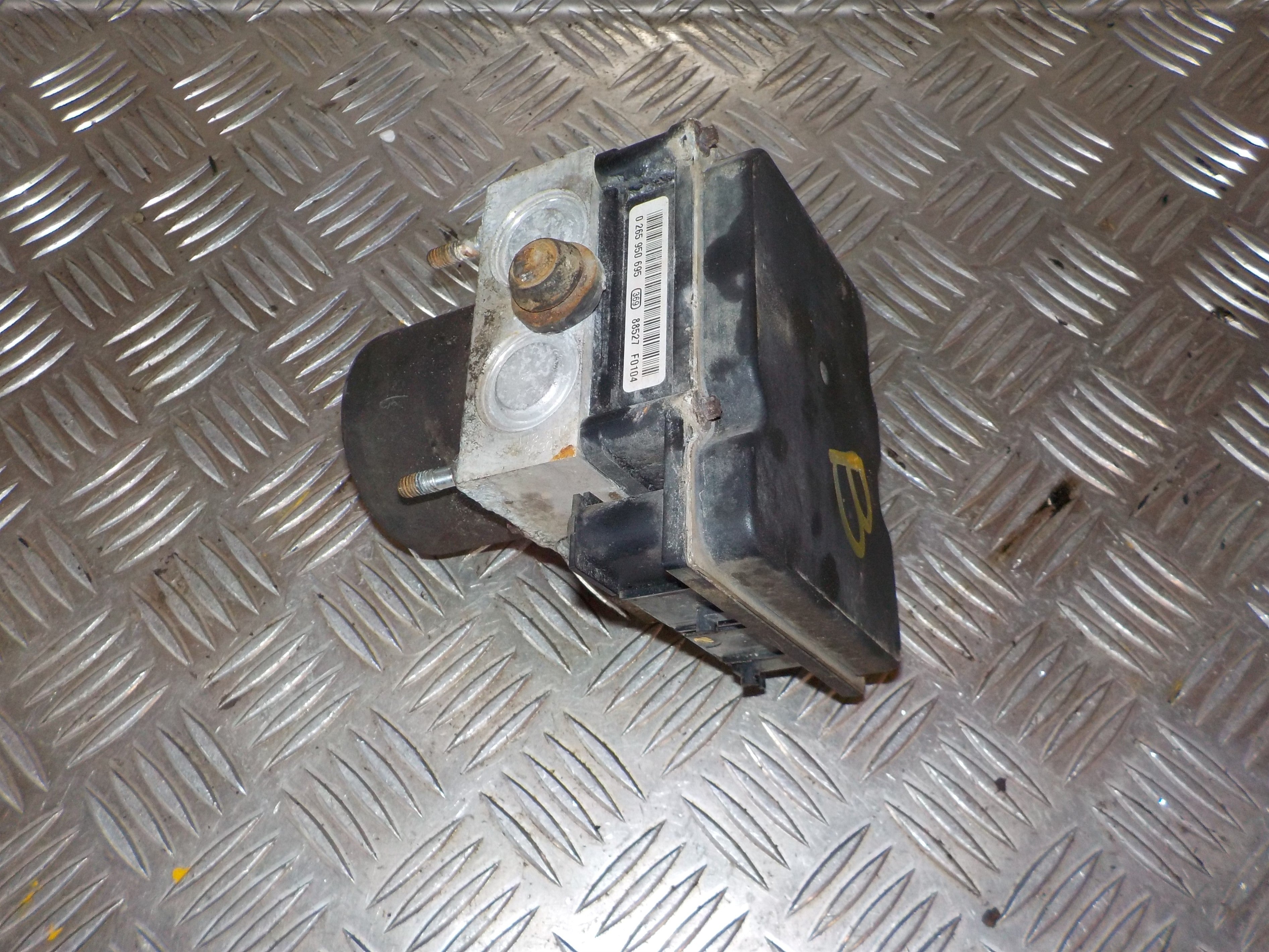 Hyundai I30 Km ABS Pumpe Med OEM Nr. 589202L500 Fra Hyundai Ophugger