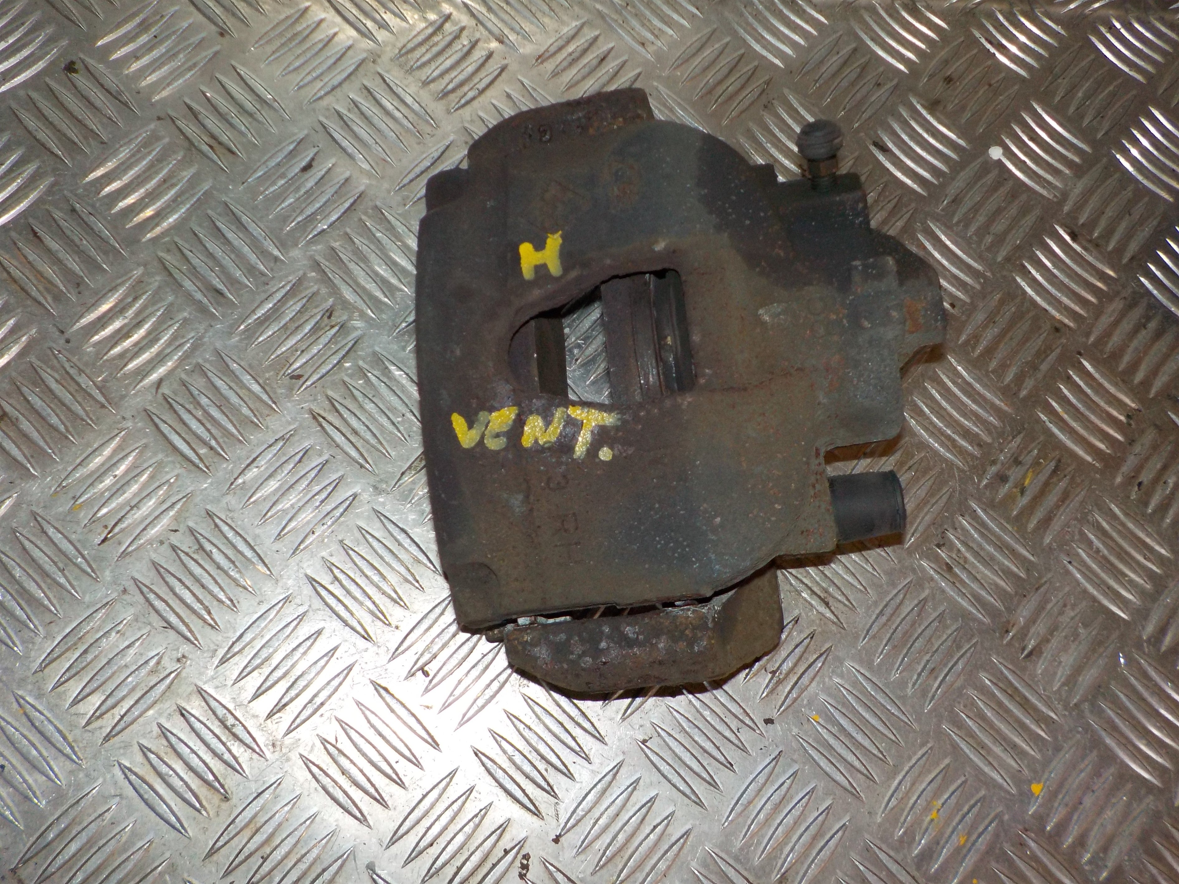 Renault Laguna 3 Bremsekaliber Hf Med OEM Nr. 410010002R Fra Renault Ophugger