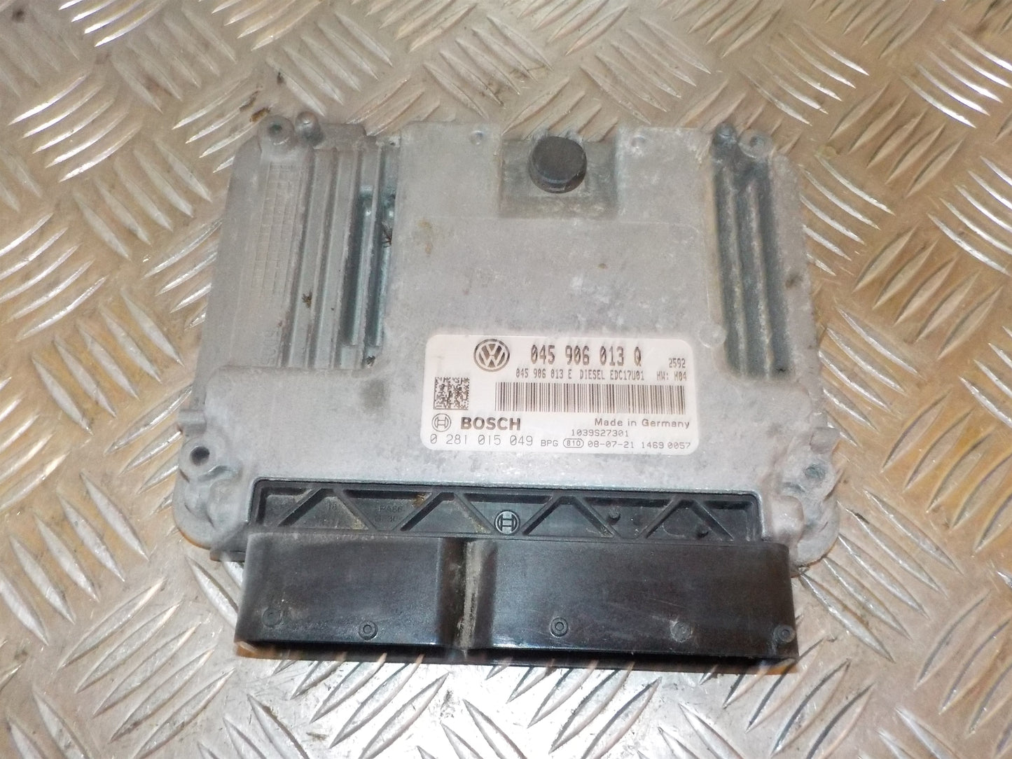 Skoda Fabia Motorstyring - Motorstyreboks - Injection Elboks Med OEM Nr. 045906013Q Fra Skoda Ophugger