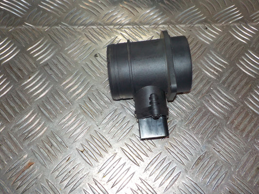 Skoda Fabia Luftmængdemåler Med OEM Nr. 038906461B Fra Skoda Ophugger