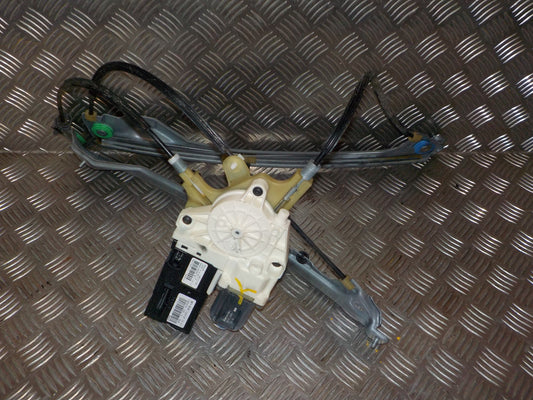 Renault Laguna 3 Rudemotor - Rudehejs Med OEM Nr. 0130822330 Fra Renault Ophugger