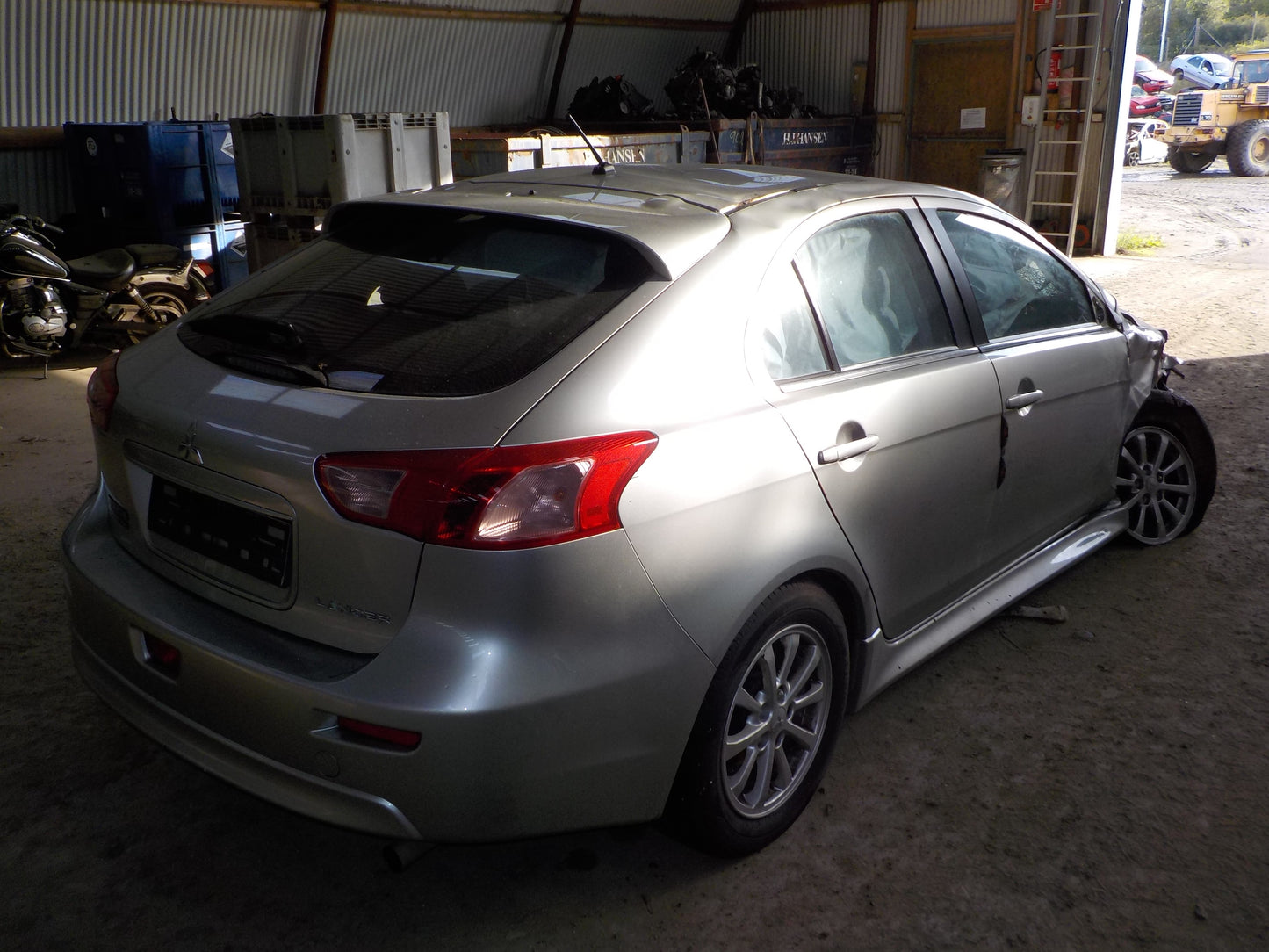 Mitsubishi Lancer Pluk-Selv-Bil Med OEM Nr. Ophugger Fra Mitsubishi Ophugger