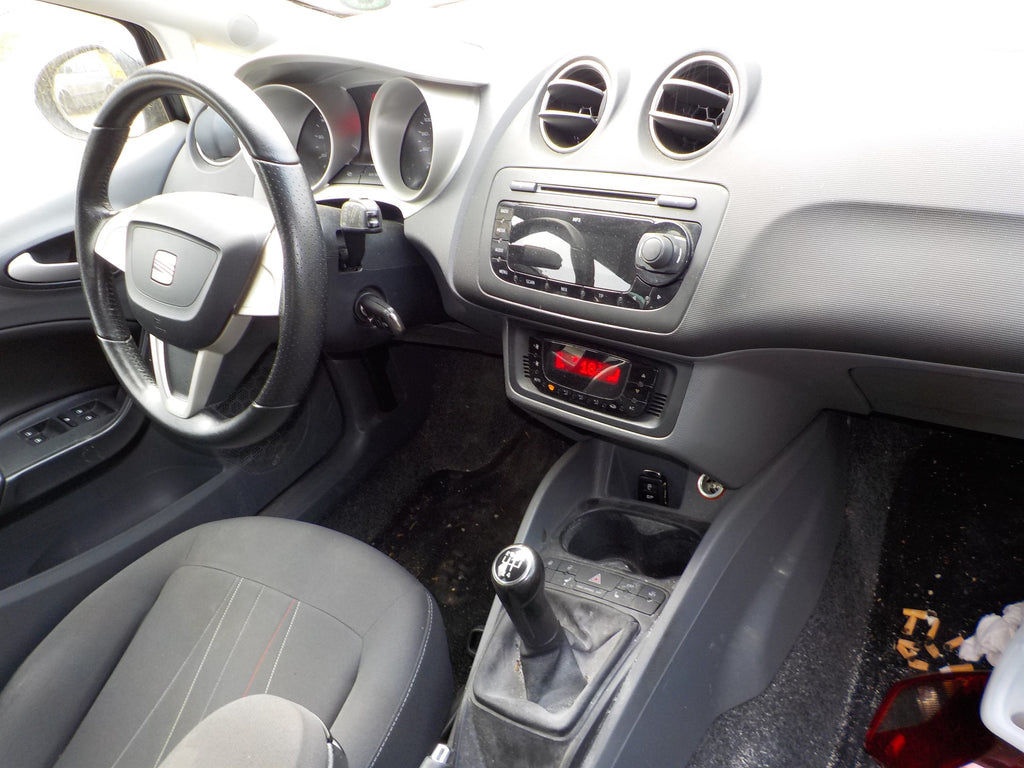 Seat Ibiza Pluk-Selv-Bil Med OEM Nr. Ophugger Fra Seat Ophugger
