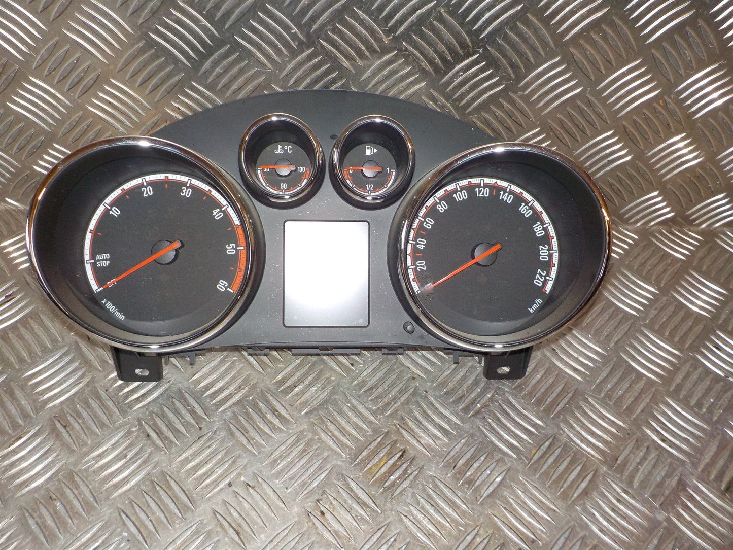 Opel Meriva B Speedometer - Instrument Med OEM Nr. 13420554 Fra Opel Ophugger