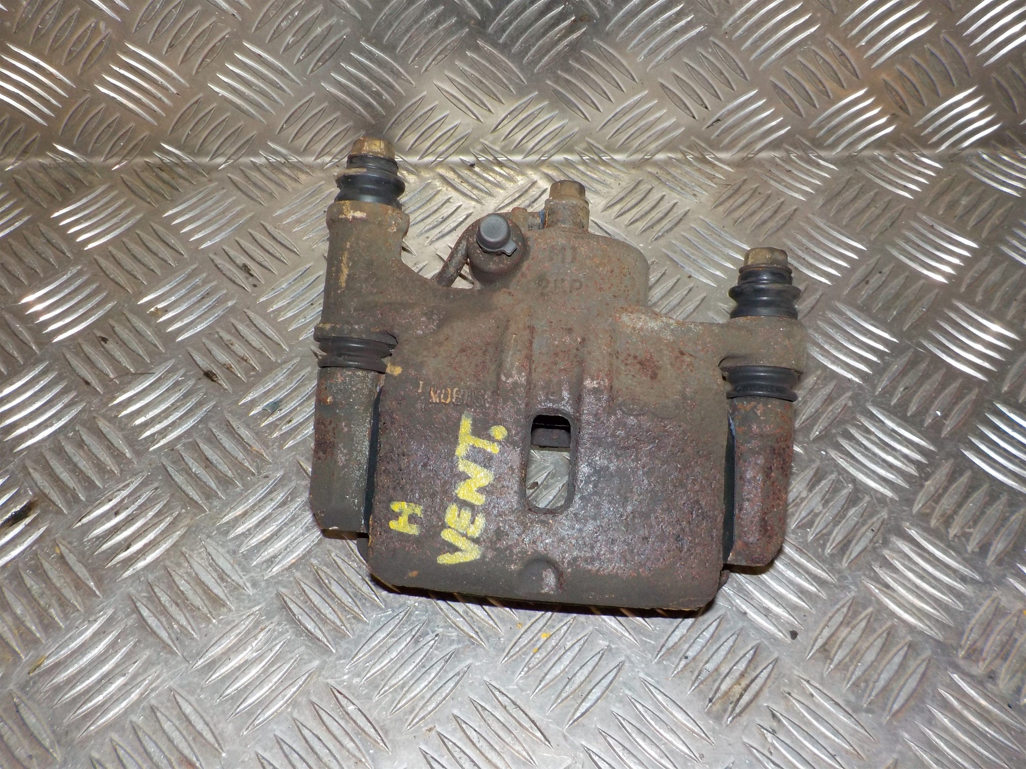 Kia Picanto Bremsekaliber Hf Med OEM Nr. 581301Y300 Fra Kia Ophugger