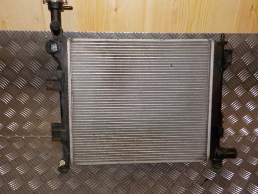 Kia Picanto Køler Med OEM Nr. 253101Y000 Fra Kia Ophugger