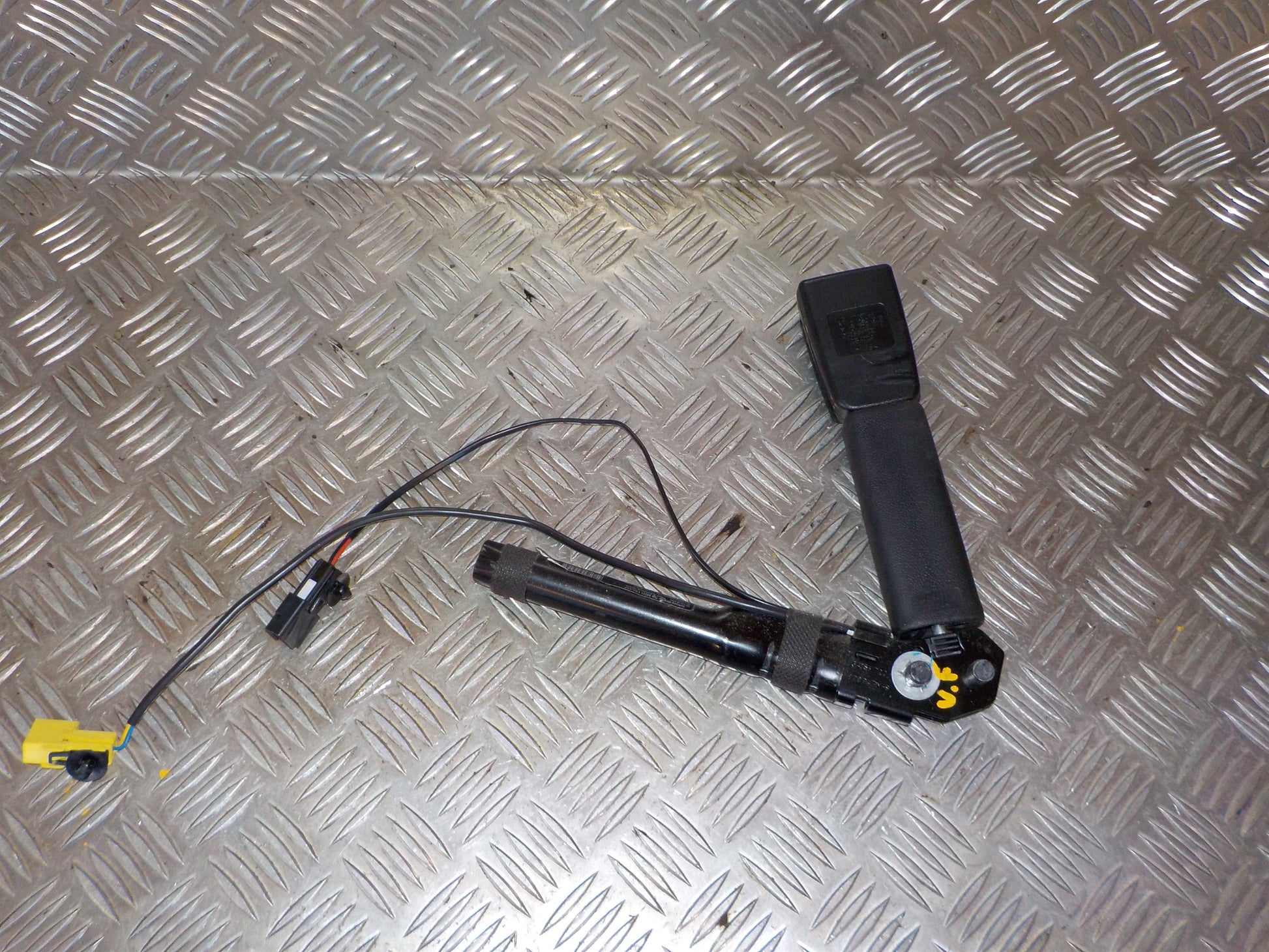 Opel Meriva B Seleholder (/-Lås) Med OEM Nr. Ophugger Fra Opel Ophugger