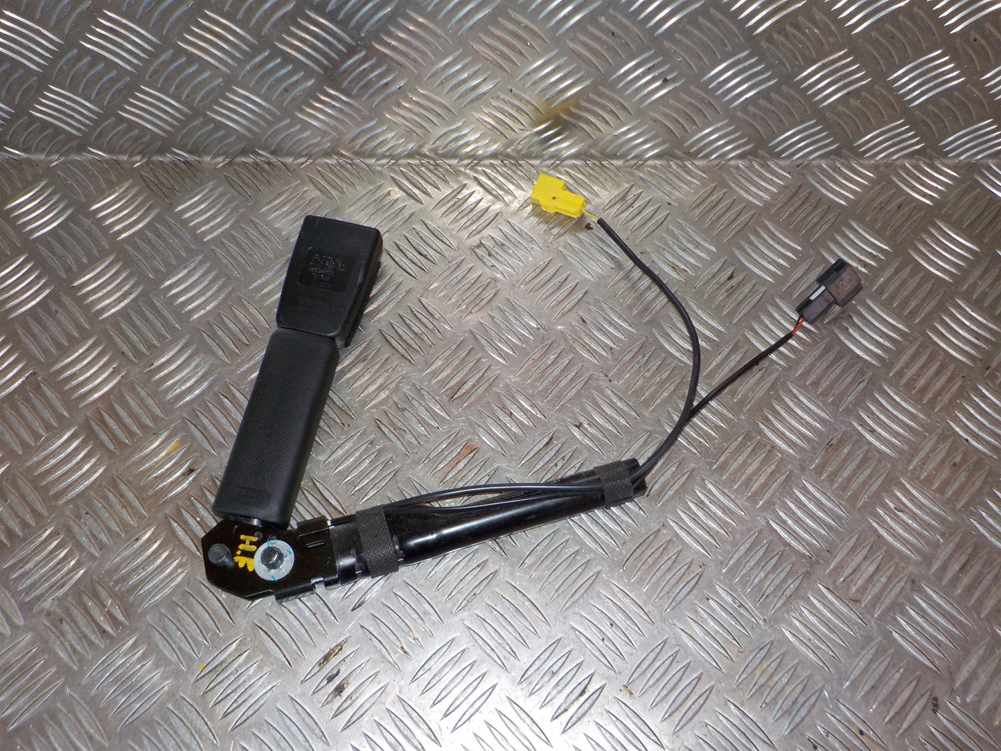 Opel Meriva B Seleholder (/-Lås) Med OEM Nr. Ophugger Fra Opel Ophugger