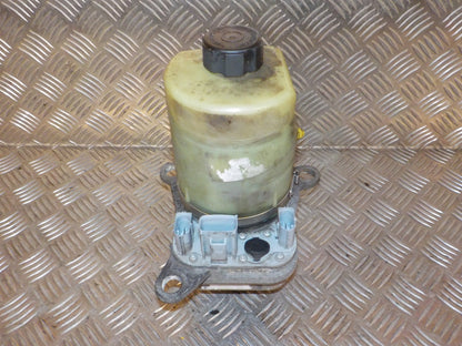 Ford Focus Servopumpe Med OEM Nr. 1689468 Fra Ford Ophugger