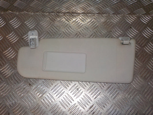 VW Golf 5 1K Solskærm Med OEM Nr. 1K0857551L2F4 Fra VW Ophugger