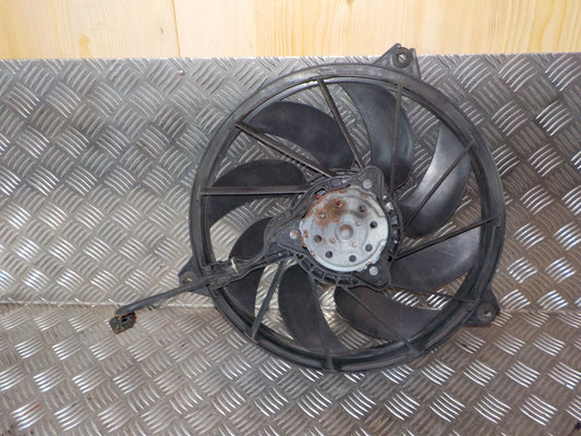 Peugeot 206+ Kølerblæser El Med OEM Nr. 1253R7 Fra Peugeot Ophugger