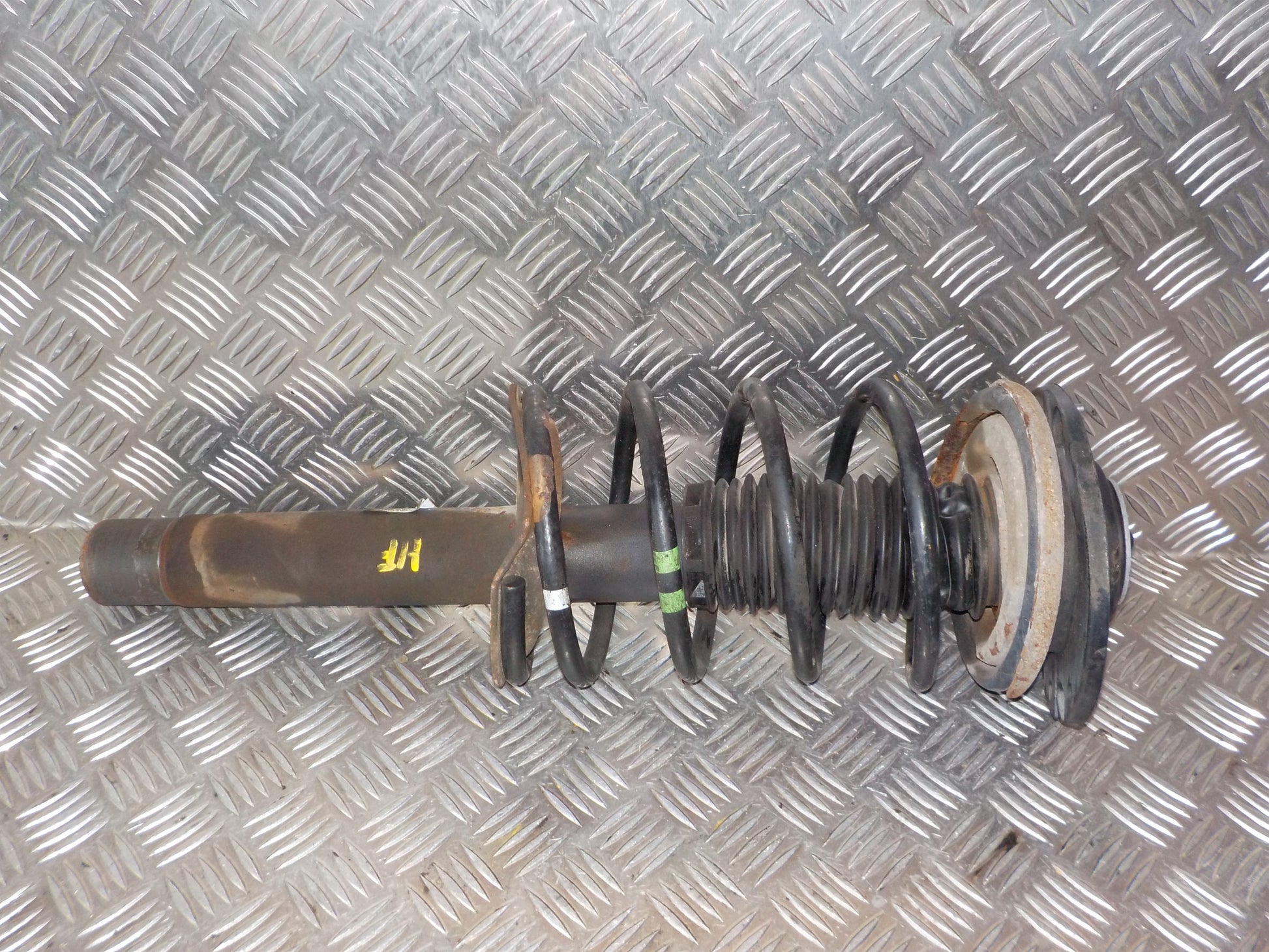 Peugeot 206+ Fjederben For H Med OEM Nr. Ophugger Fra Peugeot Ophugger
