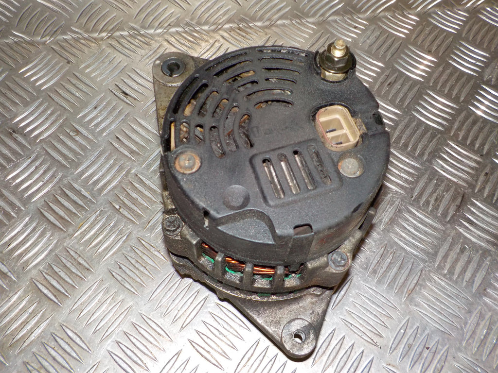 Hyundai Accent Generator Med OEM Nr. 3730022600 Fra Hyundai Ophugger