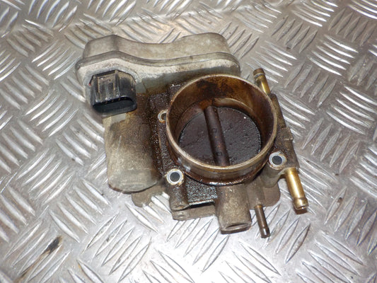 Opel Vectra C Spjældhus Med OEM Nr. 9128518 Fra Opel Ophugger