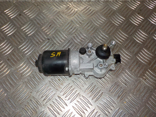Mitsubishi Lancer Viskermotor Med OEM Nr. 8250A170 Fra Mitsubishi Ophugger
